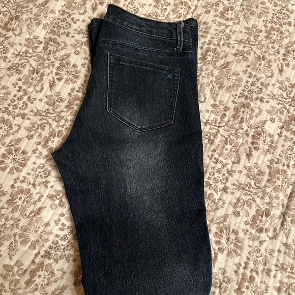 Cute Jeans - Picture 7 of 8